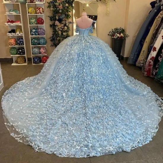 Luxury Sky Blue Quinceanera Dresses Lace Appliqued Crystal Tull Ball Gown Vestidos 15 De Quinceañera Sweetheart Sweet 16