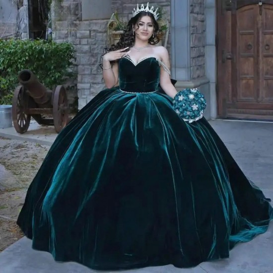 Velvet Green Quinceanera Dresses 2024 Sweet 15 16 Birthday Party Gown Vestidos Para XV Off Shoulder Princess Long Pageant Miss