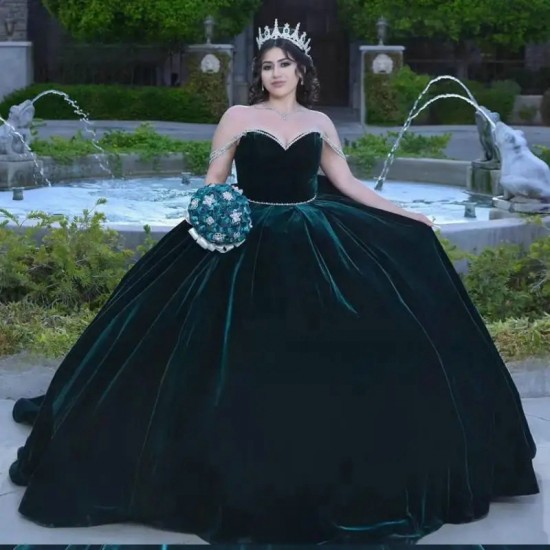 Velvet Green Quinceanera Dresses 2024 Sweet 15 16 Birthday Party Gown Vestidos Para XV Off Shoulder Princess Long Pageant Miss