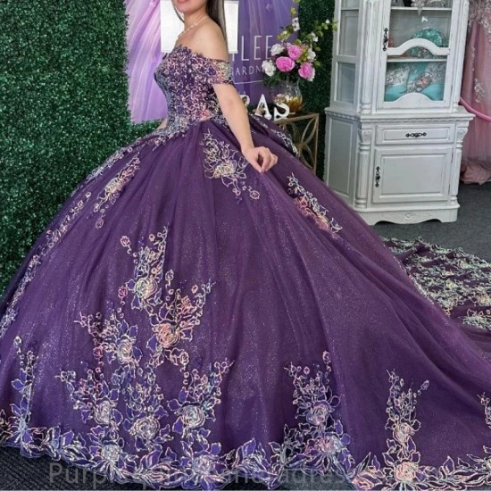 2024 Purple Shiny Sweetheart Quinceanera Dresses Off the Shoulder Ball Gown Appliques Lace Flower Crystal Vestidos De 15 Anos