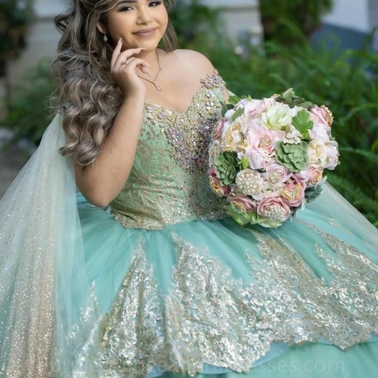 Gold Appliques Sage Green Quinceanera Dress Ball Gown Beaded With Cape Cocktail Dresses Lace Up Back Vestidos De