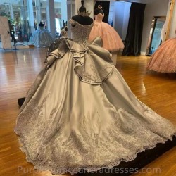 Satin Silver Quinceanera Dresses Beading Sequined Appliques Sweetheart Luxury Sweet Princess Ball Gown Vestidos De 15 Años