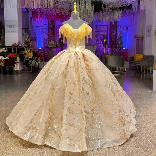 Sparkly Gold Quinceanera Dresses Princess Ball Gowns Fassel Sequined Off The Shoulder Luxury Birthday Party Prom Dress