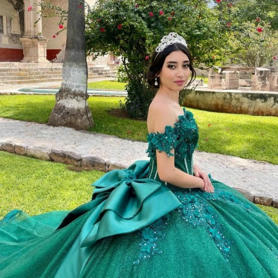 Sweetheart Off Shoulder Emerald Green Shiny Princess Quinceanrea Dresses Lace Applique Flower Sweet 15 16th Birthday Party Gown