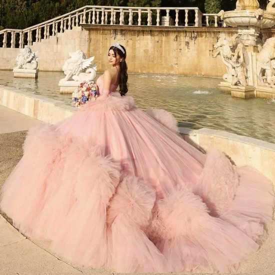 Sweetheart Pink Quinceanera Dress Princess Off the Shoulder Prom Gown Beads Tulle Tiered Sweet 16 Dress Vestidos De 15 Anos