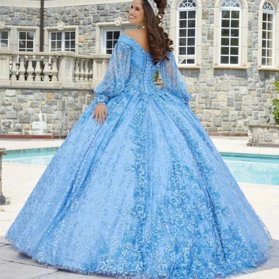 V-Neck Sky Blue Quinceanera Dress Appliques Handmade Flower Beads Ball Gowns Vestidos De 15 Años