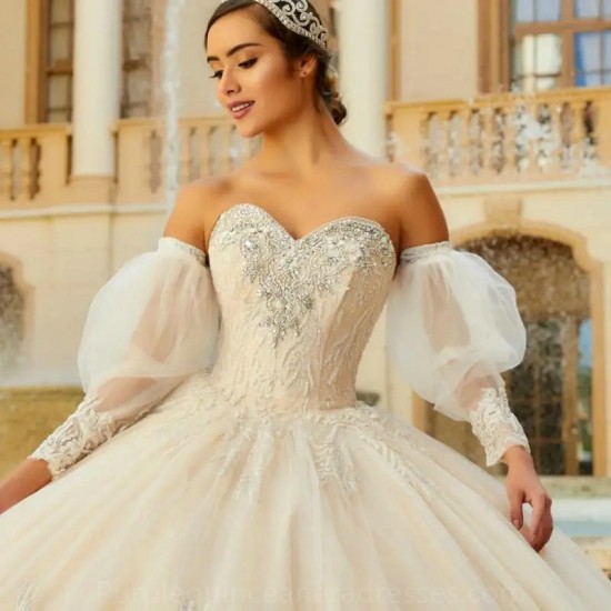 2024 Champagne Ball Gown Quinceanera Dress Sweetheart Long Sleeve Lace Appliques Beading Sweet 16 Vestido