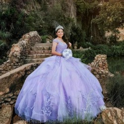 Lavender Quinceanera Dresses Sweetheart Applique Vestidos De 15 Anos Tulle Lace Beading Mexican Girls Birthday Gowns