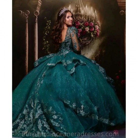 Long Sleeve Emerald Green Quinceanera Dress Beades Appliques Tiered Princess Ball Gown Sweet 16 Dress Vestidos De 15 Quinceanera