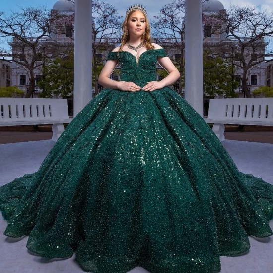 Sweetheart Emerald Green Pageant Quinceanera Dresses Appliques Lace Beads Off the Shoulder Princess Party Sweet 15