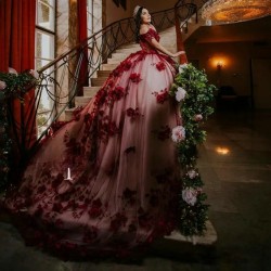 V Neck Burgundy Quinceanera Dress Luxury Pearls 3D Flowers Sweet 15 Year Gown Off The Shoulder Court Train Party Dresses