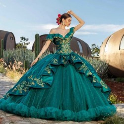 Beaded Women’s Quinceanera Dresses Appliques Sequined Off Shoulder Ruffle Ball Gowns Vestido De 15 Anos Sweet 16